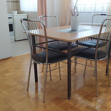 Apartment Mara Кладово Екстериор снимка